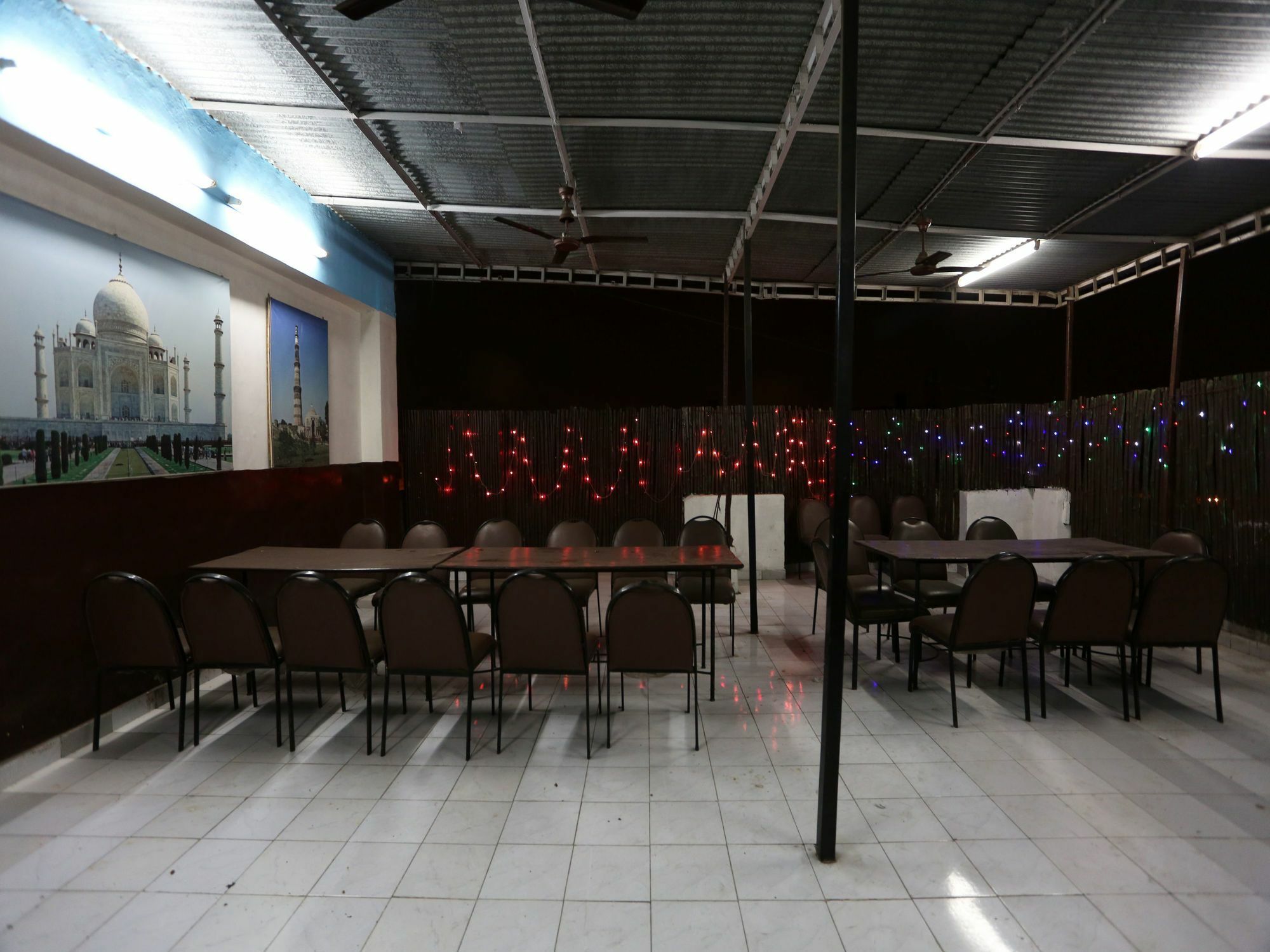 Capital O Hotel Orchid Garden Near Satyam Inox Patel Nagar New Delhi Exterior photo