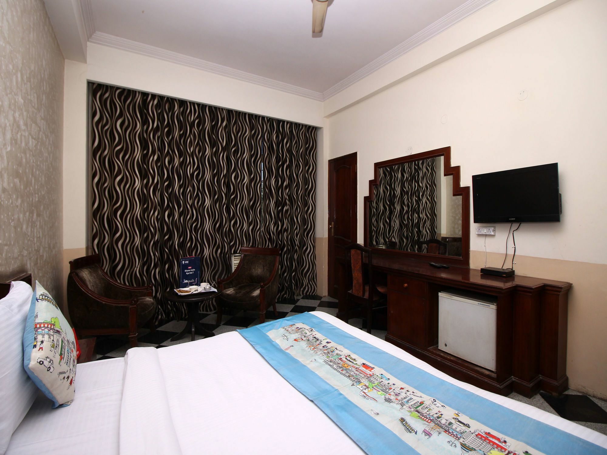 Capital O Hotel Orchid Garden Near Satyam Inox Patel Nagar New Delhi Exterior photo