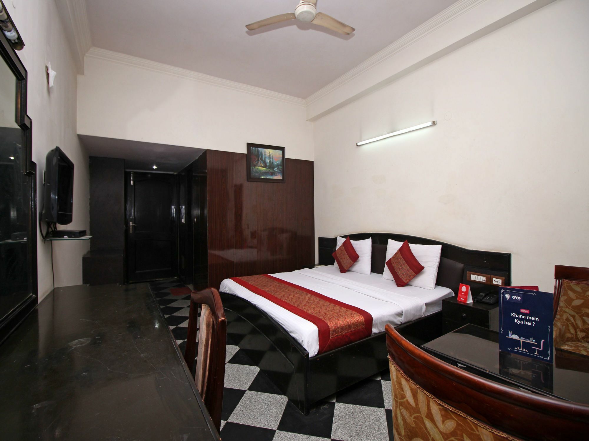 Capital O Hotel Orchid Garden Near Satyam Inox Patel Nagar New Delhi Exterior photo